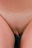 Wilde Woman with Kelly Wilde e6x4qw97es