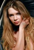 Wilde Woman with Kelly Wilde i6x4qv9ezd