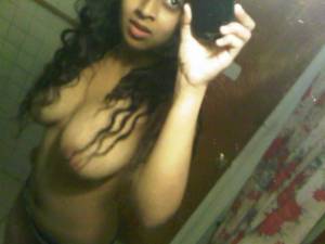 A Self Shooter (55 Pics) x6x5d69gom