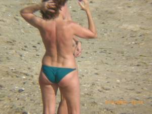 Big Tit Matures Topless On Beach-r6x52261mh.jpg
