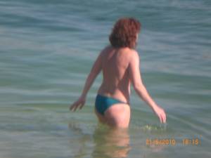 Big Tit Matures Topless On Beach a6x522ola0
