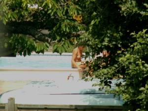 Neighbours wife swimming naked-i6x52kxlkr.jpg