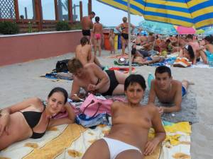 Neptun. Beach in Romania on the Black Sea p6x52ljid2