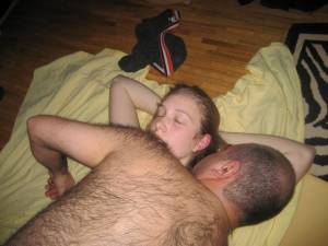 2 Girls Sharing A Cock (73 pics) s6x5ogdmjl