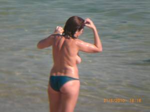 Big Tit Matures Topless On Beach l6x522rzpr