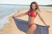 Tanning Oil with Faina Bona s6x7s3aaoc