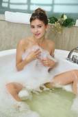 Spa Day with Avery 56x8c2frwg