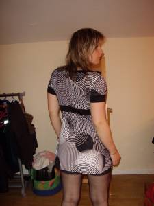Younger French Wife @ Home - Pose & Blowjob (x46) 26x8rub6rf