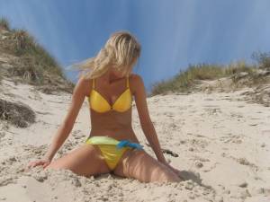 Young teen blonde on vacation (x54) e6x8rnvkda