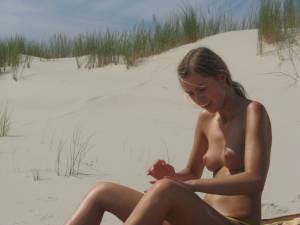 Young teen blonde on vacation (x54) f6x8rnwhq3