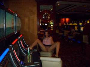 2010-2012, LA & Vegas flasher, Jen-m6x8rr85kh.jpg