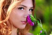 Blossoming-with-Alicia-Love-46x91cqbp6.jpg