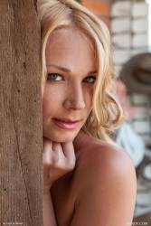 Idolina Lay Me Down - 118 pictures - 5500px n6xjeu0d24