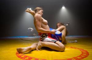 Naked Wrestling 16xkkbdlz0