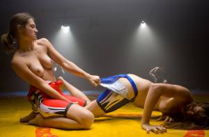 Naked Wrestling c6xkkbfpt4