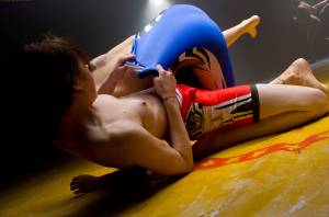 Naked Wrestling d6xkjw7jhr
