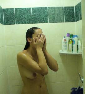 Brunette Amateur (58 Private Pics) l6xmgse02s