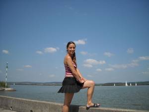Brunette Amateur (58 Private Pics) p6xmgr2emr