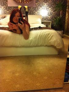 Another HOTT Redhead taking Self-Pics [177 Pics]-j6xndeanu5.jpg