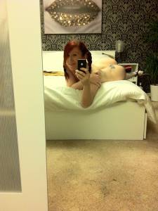 Another HOTT Redhead taking Self-Pics [177 Pics]-j6xndcndcu.jpg