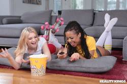 Kira Noir Anastasia Knight Dick Flicks And Chill - 296x t6xovipv6q