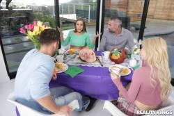 Britney Amber Kenzie Reeves Easter Dinner At Stepmoms - 240x s6xotr21vc