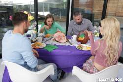 Britney Amber Kenzie Reeves Easter Dinner At Stepmoms - 240xb6xotr0yvc.jpg