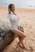 Beach Jams with Dominika Jule q6xpe7k7bq