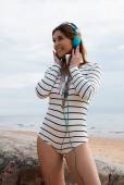 Beach Jams with Dominika Jule s6xpe75r7x