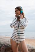 Beach-Jams-with-Dominika-Jule-s6xpe75r7x.jpg