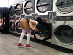 Jenna Foxx Thick Laundromat Lust (x162) 1215x1620	-n6xpm38txf.jpg