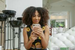 Nia Nixon Orthodontic Orgasms (x145) 1080x1620 f6xpm5n0p3