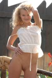 Lara C Sweetness y6xw8lg7ig