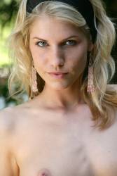 Iveta B Villa g6xw7p8qg0