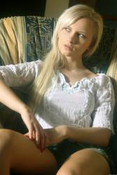 Lena L Profonda i6xw8ba1pv
