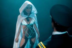  Tia Cyrus They Came In Peace Scene 2  - 104x i6xv8j4k3q