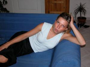 Ex Girlfriend loves Getting it on the couch! x50 56xvo164o6