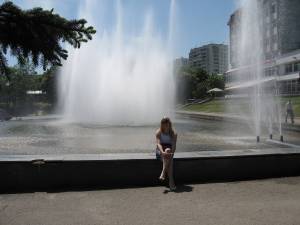 Couple goes on holiday 56xvld5i26