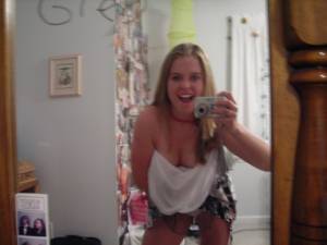 Cute girl loves greg - self pics blonde salope x71 s6xvlhs0nf