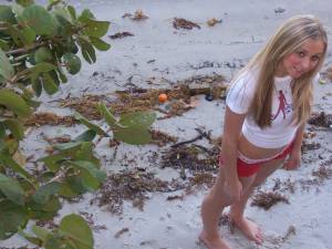Selfshot and posing for amazing young Blonde x169 26xxb75dsk