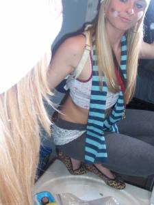 Selfshot and posing for amazing young Blonde x169 76xxb7ahnz