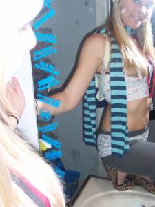 Selfshot and posing for amazing young Blonde x169 t6xxbknm7i