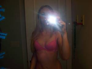 Selfshot and posing for amazing young Blonde x169 l6xxbjurbm