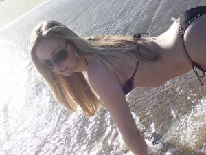 Selfshot and posing for amazing young Blonde x169 16xxb81ogo
