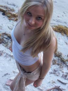 Selfshot and posing for amazing young Blonde x169-26xxb7rhri.jpg