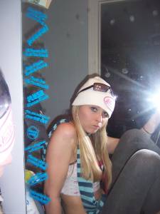 Selfshot and posing for amazing young Blonde x169 c6xxbk3ddw
