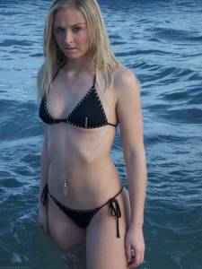 Selfshot and posing for amazing young Blonde x169 z6xxb84zjr