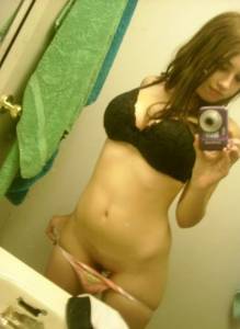 Selfshot for young big Boobs x 151 d7aareiml6