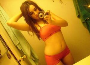 Selfshot for young big Boobs x 151 x7aarebnrk