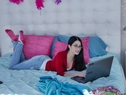 Alex Coal A Professorial Creampie - 1600px - 245X l7ac85e7zs